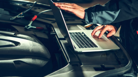 Diagnostiikka kaarinanautokorjaamo