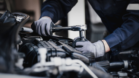 Jakohihnan vaihto kaarinanautokorjaamo