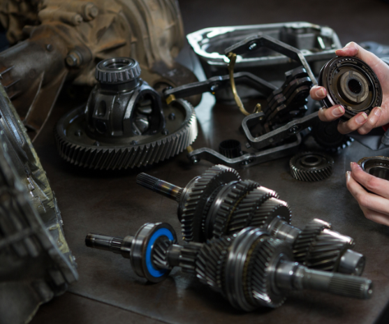 Moottoriremontti kaarinanautokorjaamo